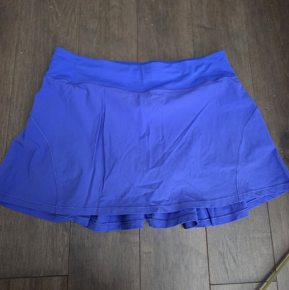 Lululemon Circuit Breaker Sz.8